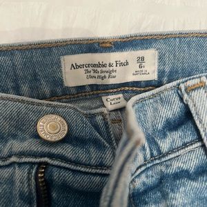 Abercrombie Curve Love 90s straight